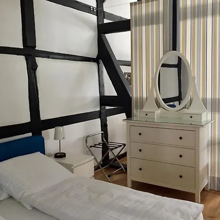 Suite „Friesland“ - Wunderschoenes Apartment In Fachwerkhaus Hannover Esterno foto